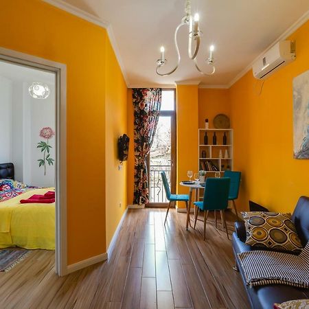 באטומי Old City Apartment / Уютная Квартира В Старом Городе מראה חיצוני תמונה