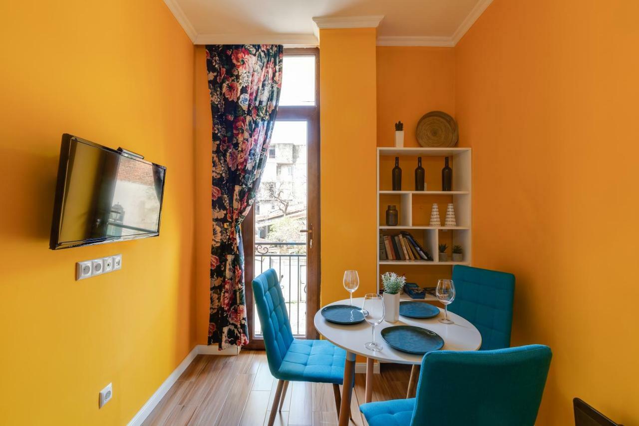 באטומי Old City Apartment / Уютная Квартира В Старом Городе מראה חיצוני תמונה